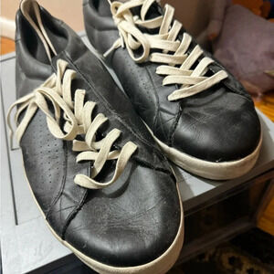 Elegant black and white Aldo casual sneakers